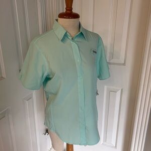 Columbia Green Casual Button Down Shirt